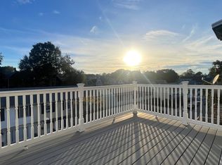 33 Hollander St #3, Boston, MA 02121