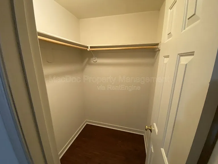 405 Pratt St — Photo 14