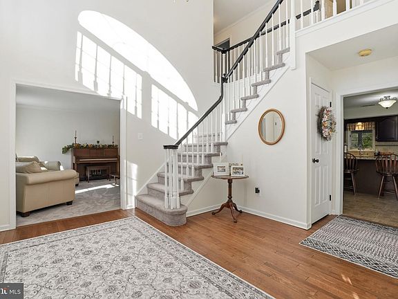 4th image of 3 Swallow Rd