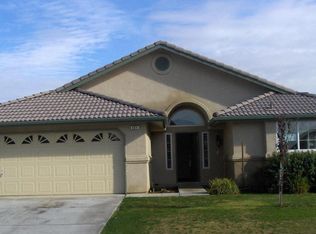 484 Molly Ct, Shafter, CA 93263