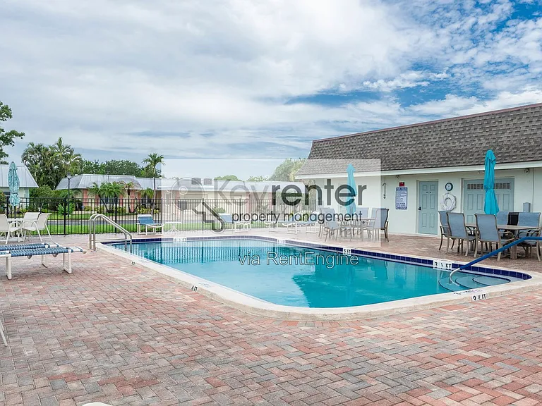 6575 Green Valley Dr — Photo 28