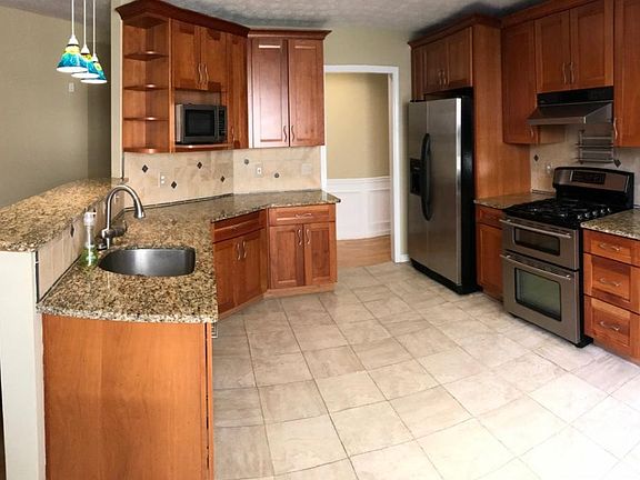 Updated Kitchen Stainless Steel Appliances