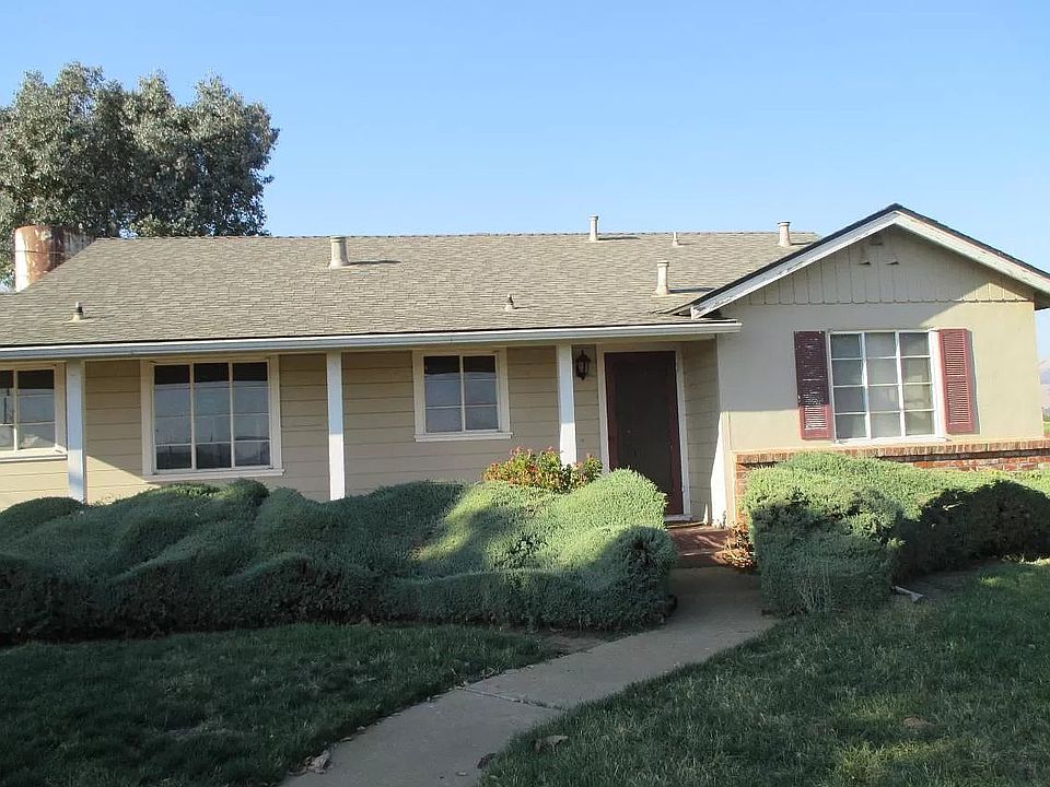 1st image of 755 Las Animas Ave
