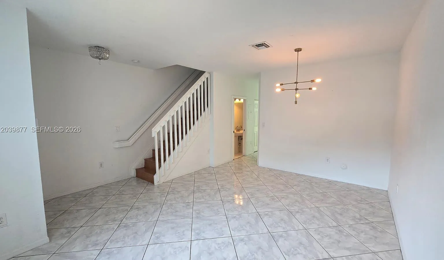 Las Brisas At Doral Condo — Photo 4