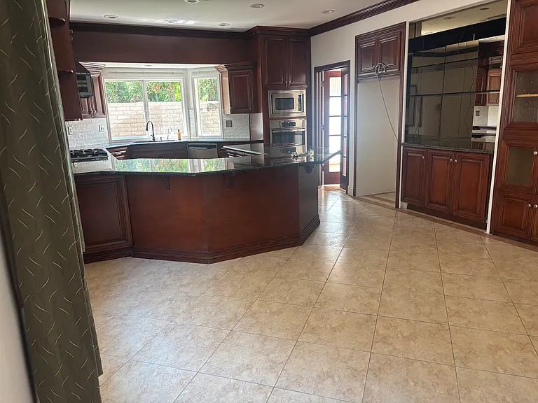 4074 Old Topanga Canyon Rd — Photo 17