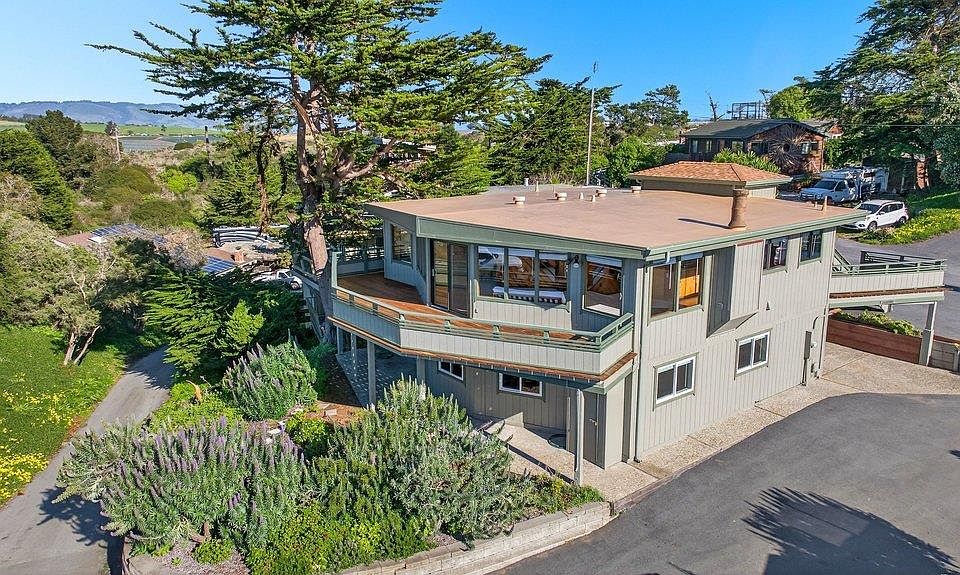 1st image of 1 Gray Way