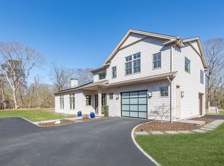 74 Springville Rd, Hampton Bays, NY 11946