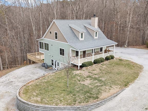 2nd image of 7765 Beals Chapel Rd