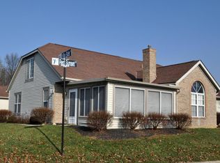 110 Villa Side Ln, Columbus, OH 43213