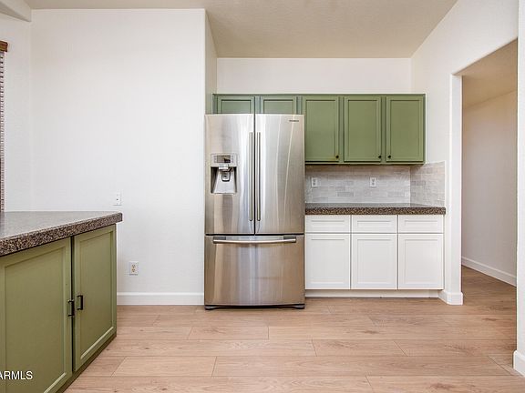 5th image of 1642 E PALM BEACH Drive