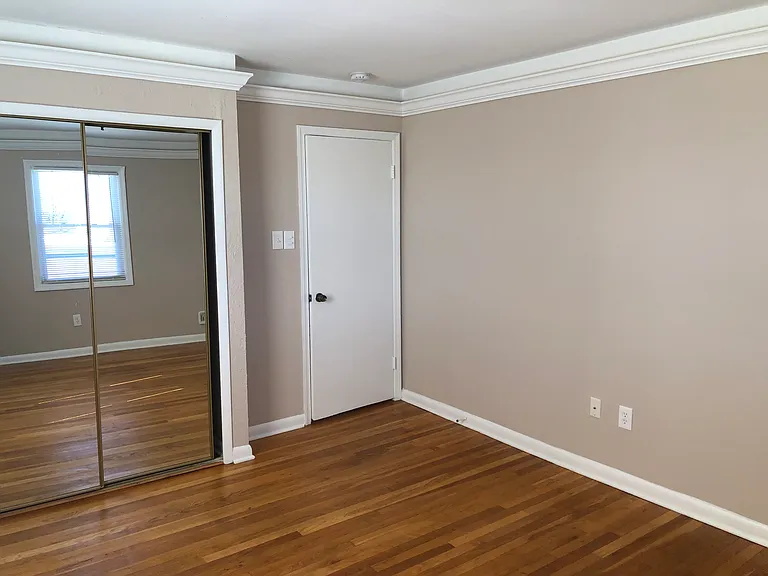 1760 Langport Ave — Photo 15
