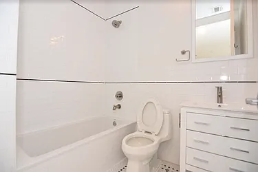 Rented by Elite NY Holdings