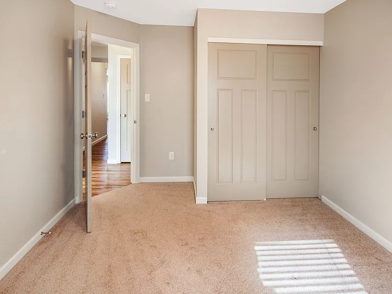 311 Stonewall Creek Dr — Photo 13