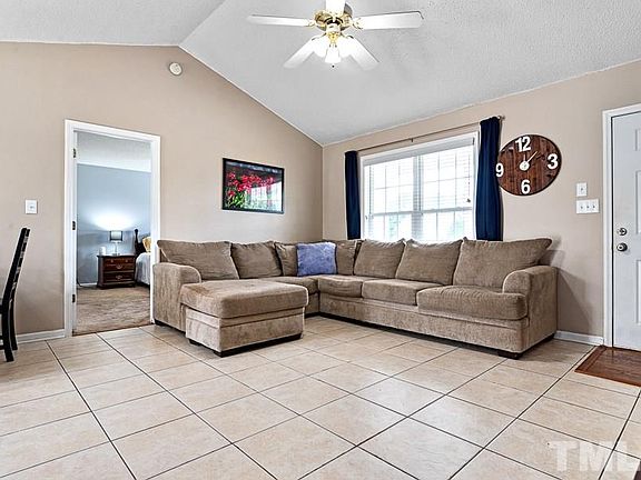 4th image of 5805 Tranquil Waters Ln