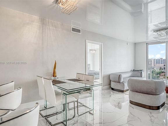 5th image of 330 Sunny Isles Blvd #5-906