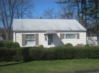 17 Getty Rd, Stony Pt, NY 10980