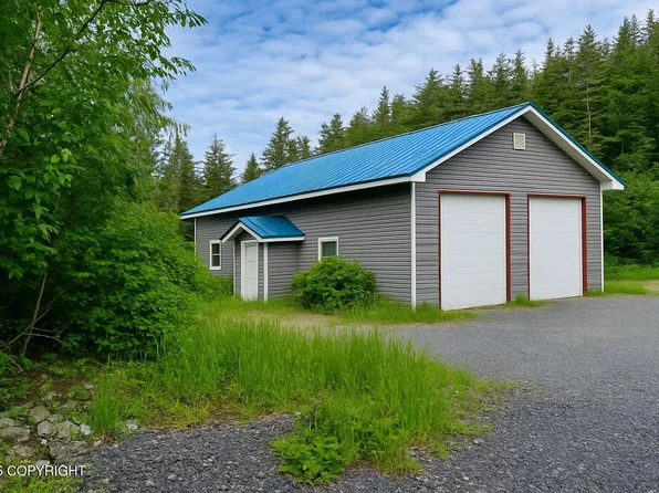 110 Crest Cir, Cordova, AK 99574