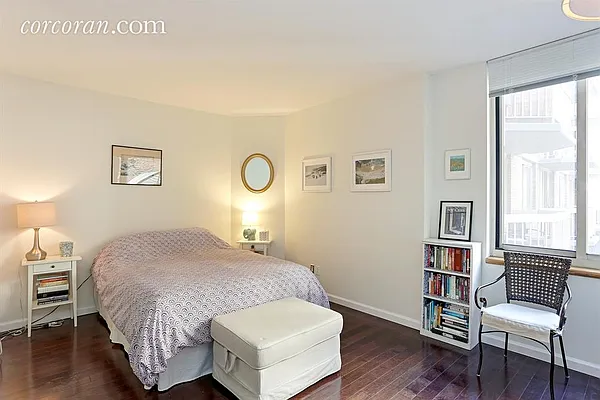 Rented by Corcoran | media 17