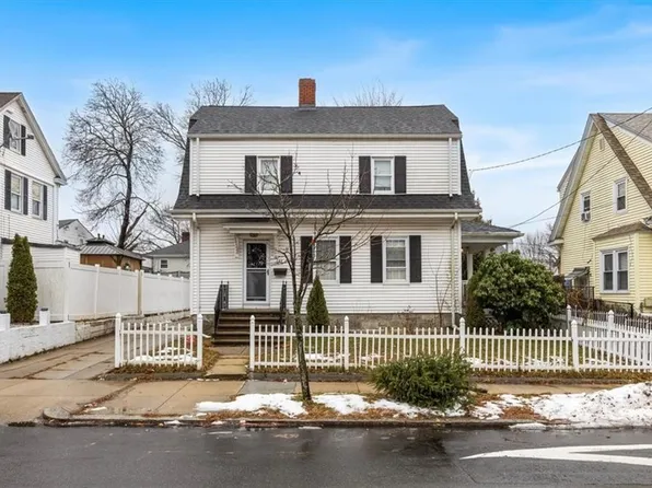 128 Warrington St, Providence, RI 02907