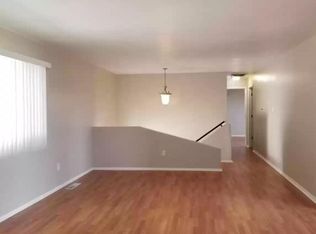 1410 S Grandview Dr, Gallup, NM 87301