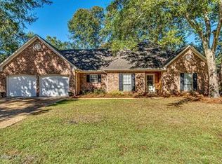 1108 Ellington Ct, Brandon, MS 39042