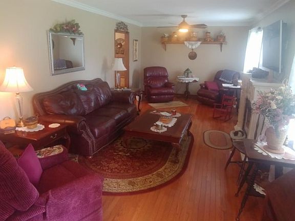 5th image of 130 Monte Vista Dr