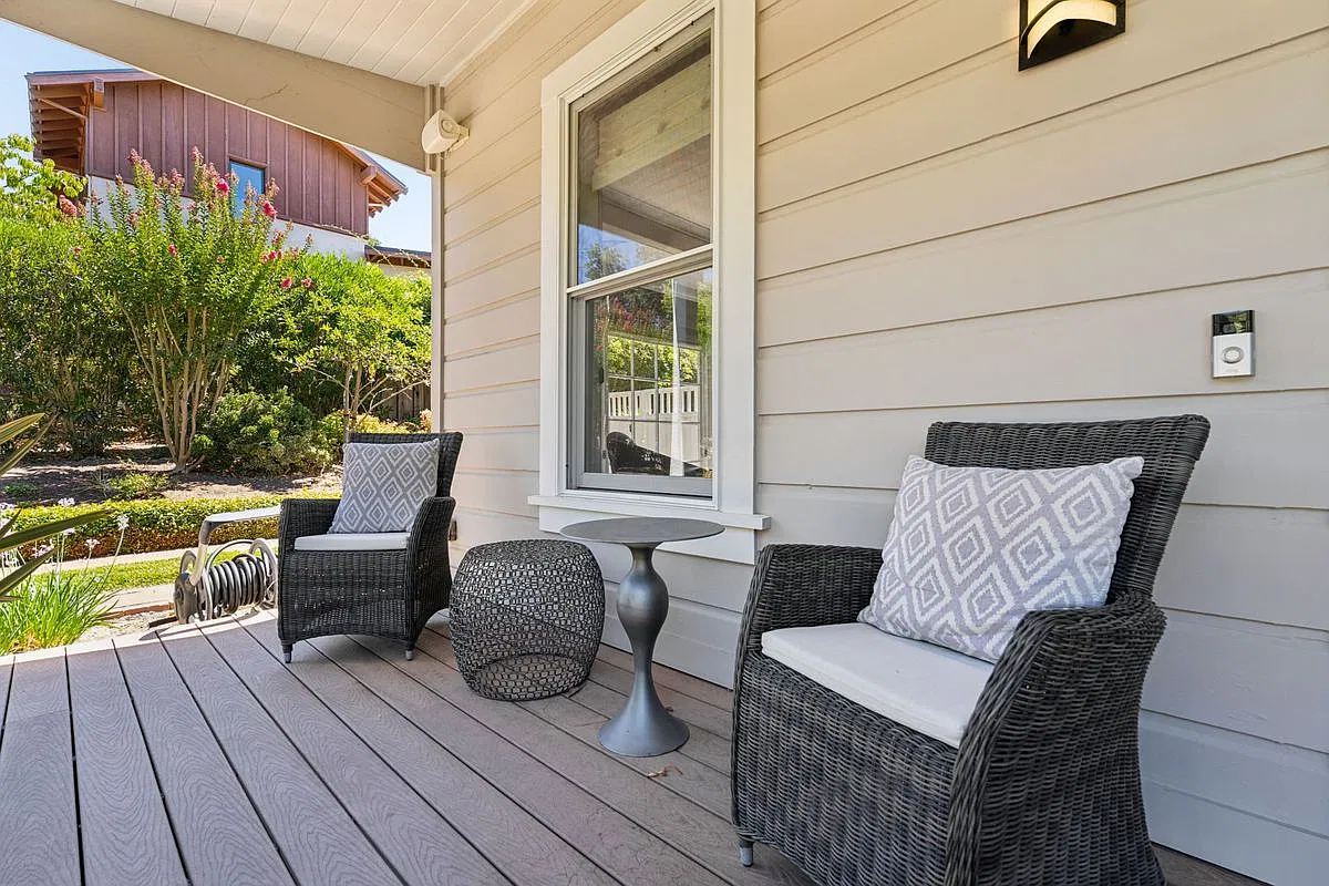 3 bed, 2.5 bath, 2000 sqft, $5,995 — Photo 3
