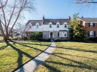 1100 Elmwood Rd, Rocky River, OH