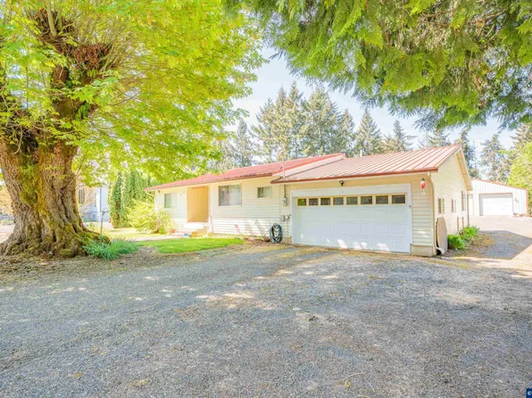 178 Washburn St, Brownsville, OR 97327