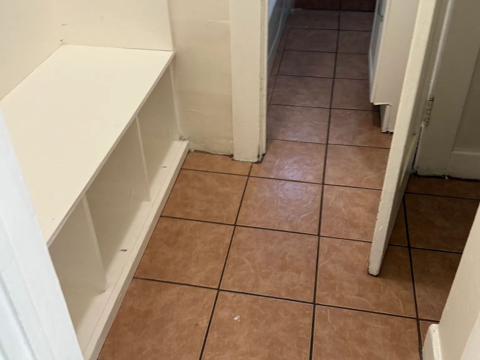 Studio, 300 sqft, $1,245 — Photo 4