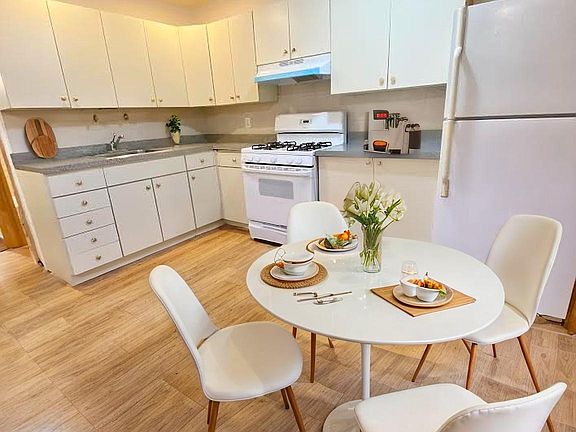 3rd image of 25-33 43rd St #1A