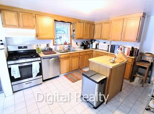 116 Massasoit St, Waltham, MA 02453