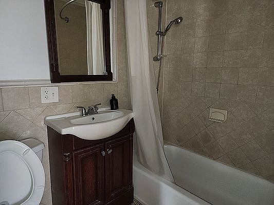 5th image of 547 Hicks St Floor 2
