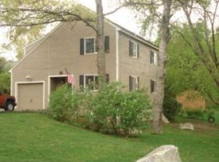 16 Carson Cir, Nashua, NH 03062