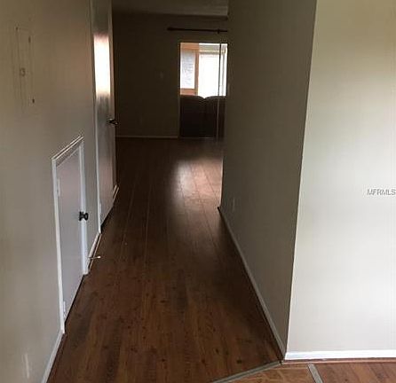 4th image of 8511 12th Way N