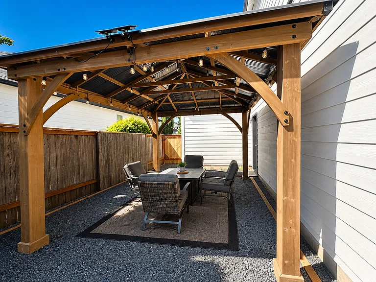 9915 NE 104th St — Photo 31