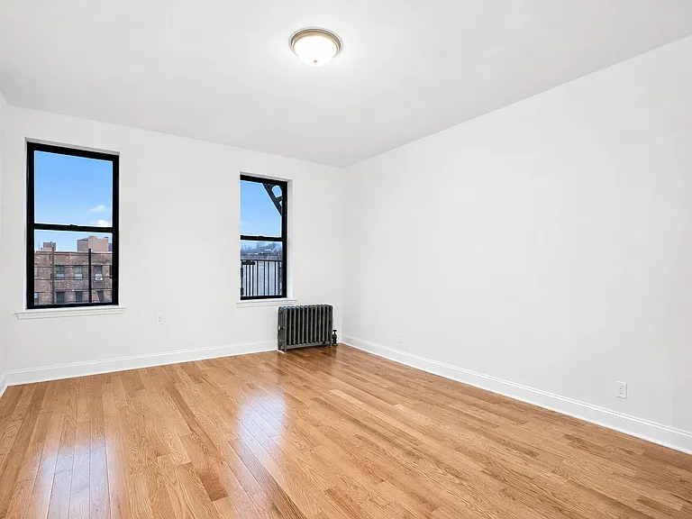 1803 Riverside Dr #5F — Photo 9