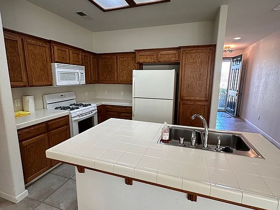 3rd image of 2071 W Rio Hondo Cir
