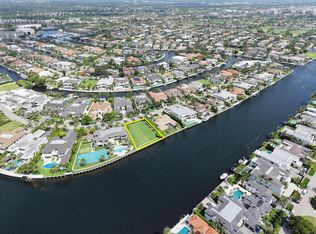 430 E Alexander Palm Rd, Boca Raton, FL 33432