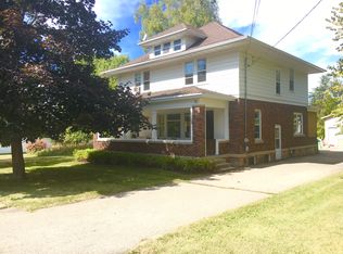 15 Valley St, Mayville, WI 53050