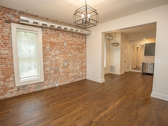 3rd image of 1122 E McCarty St APT 1