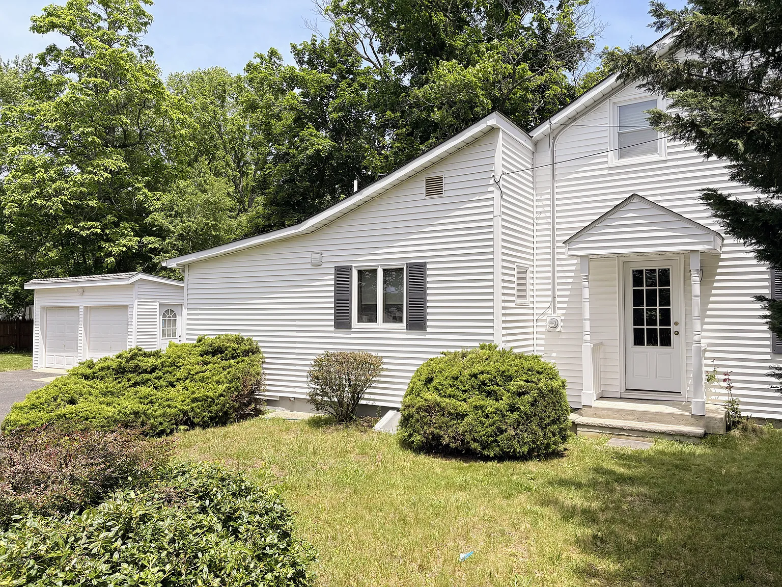 Tennent Rd, Morganville — Photo 2