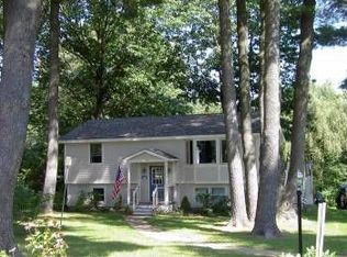 292 Bayside Rd, Greenland, NH 03840