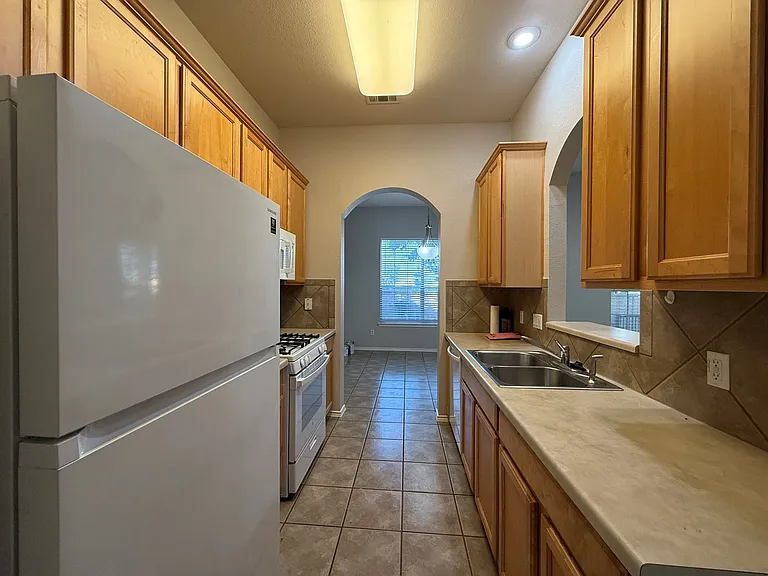 16100 S Great Oaks Dr #3803 — Photo 4