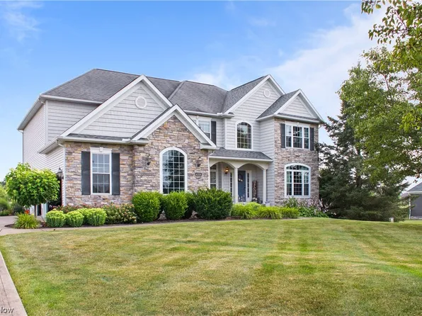 4526 Glenview Ct, Seville, OH 44273