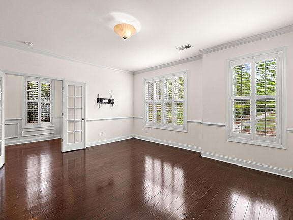 4th image of 2040 Promenade Ct