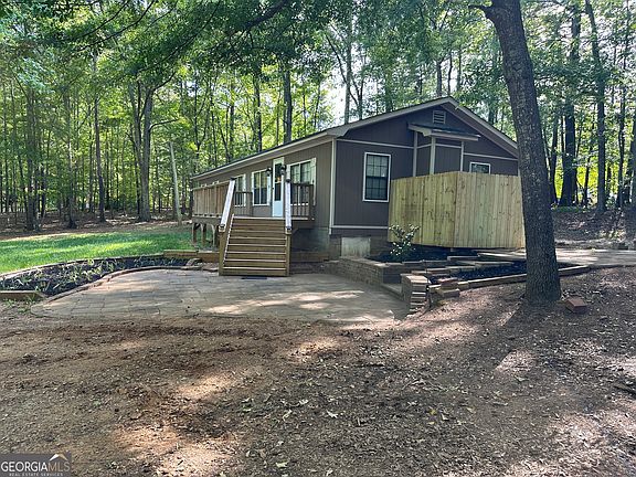 3rd image of 710 Spiva Rd