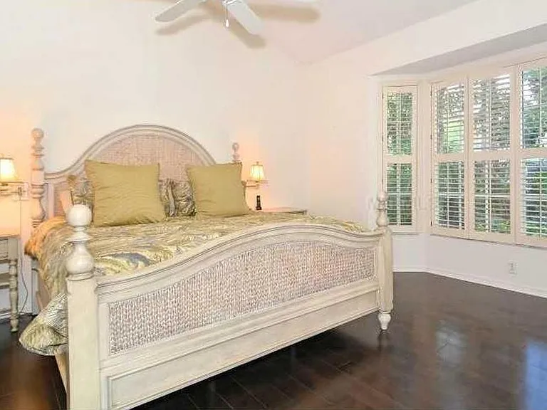 Main Bedroom Suite