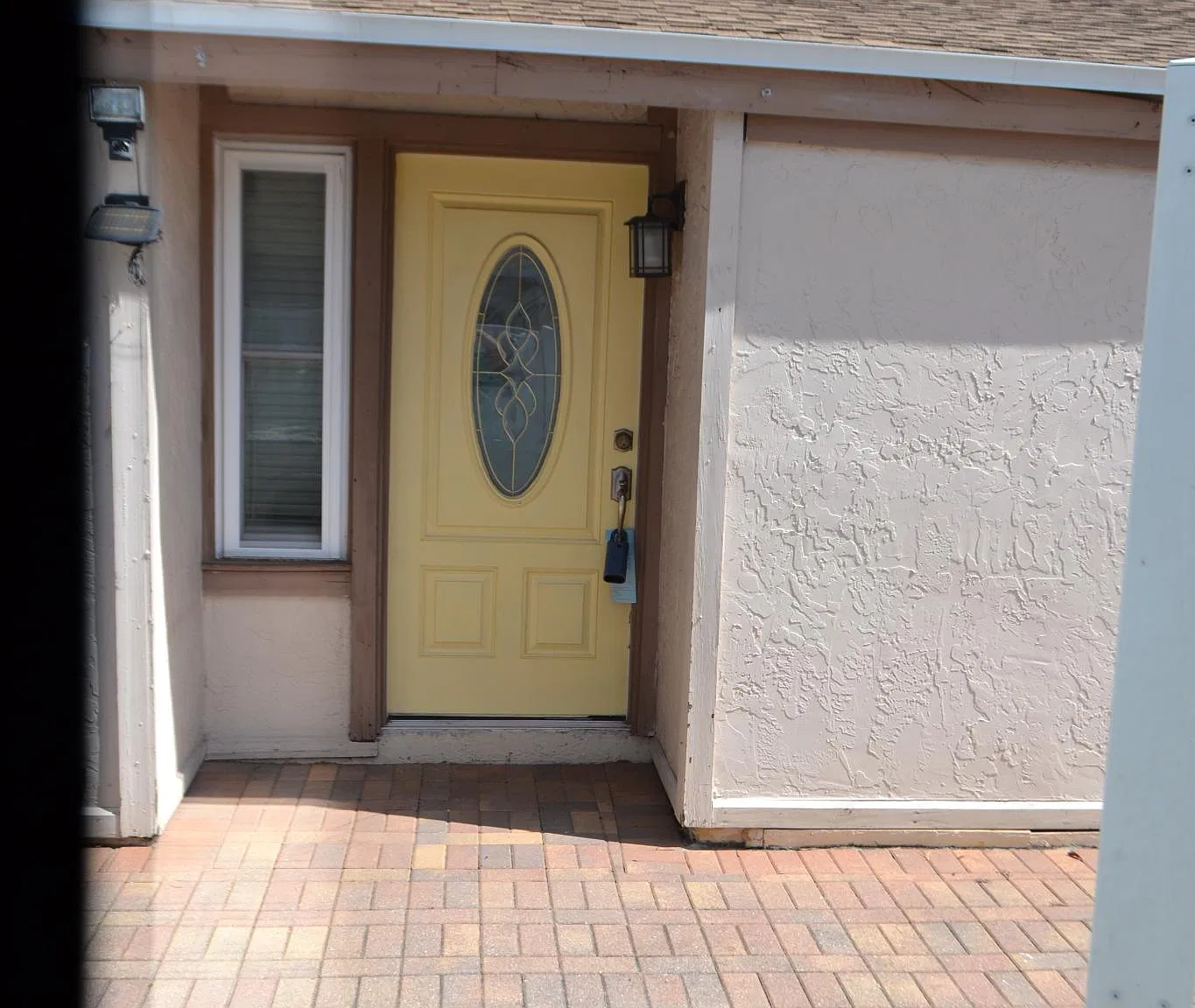 2 bed, 998 sqft, $1,695 — Photo 2