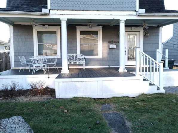 231 2nd Ave, Milford, CT 06460